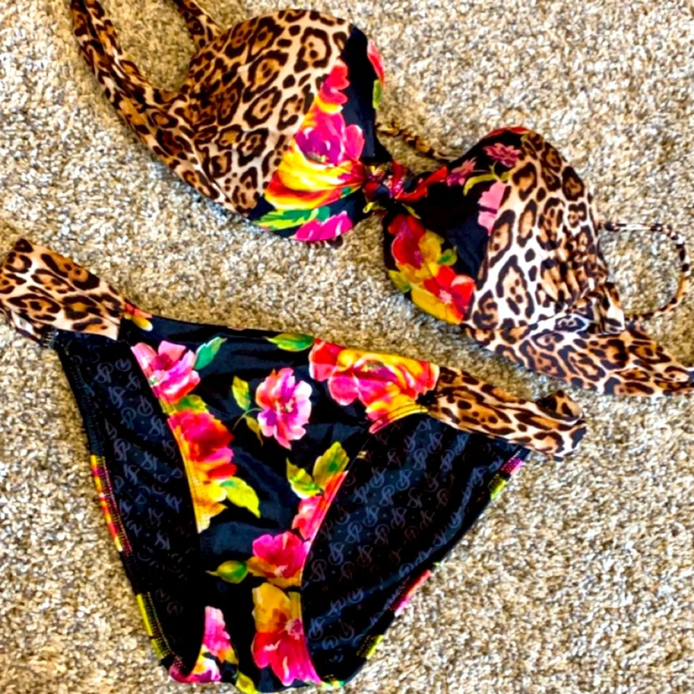 Victoria secrets swimsuits